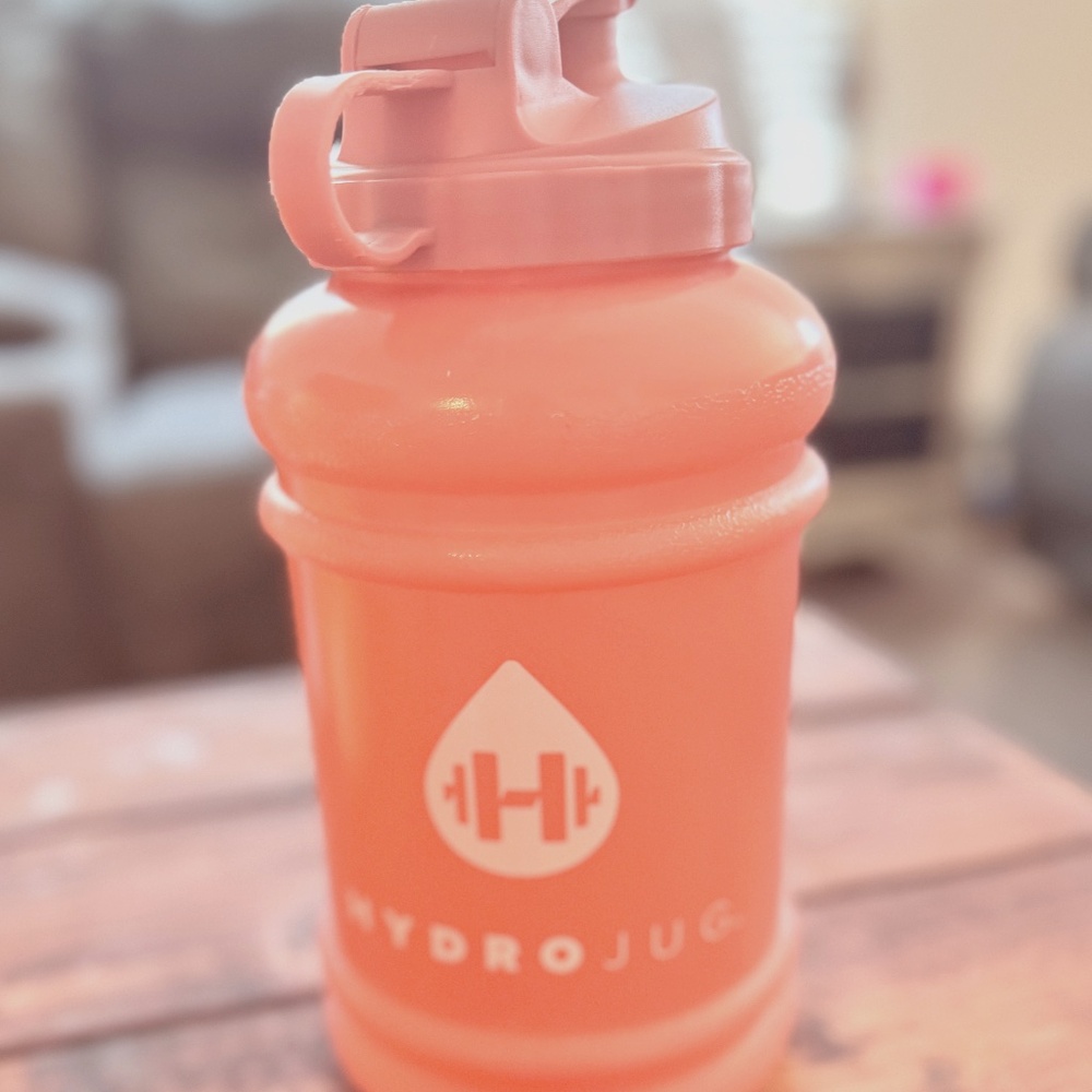 Blush Hydrojug